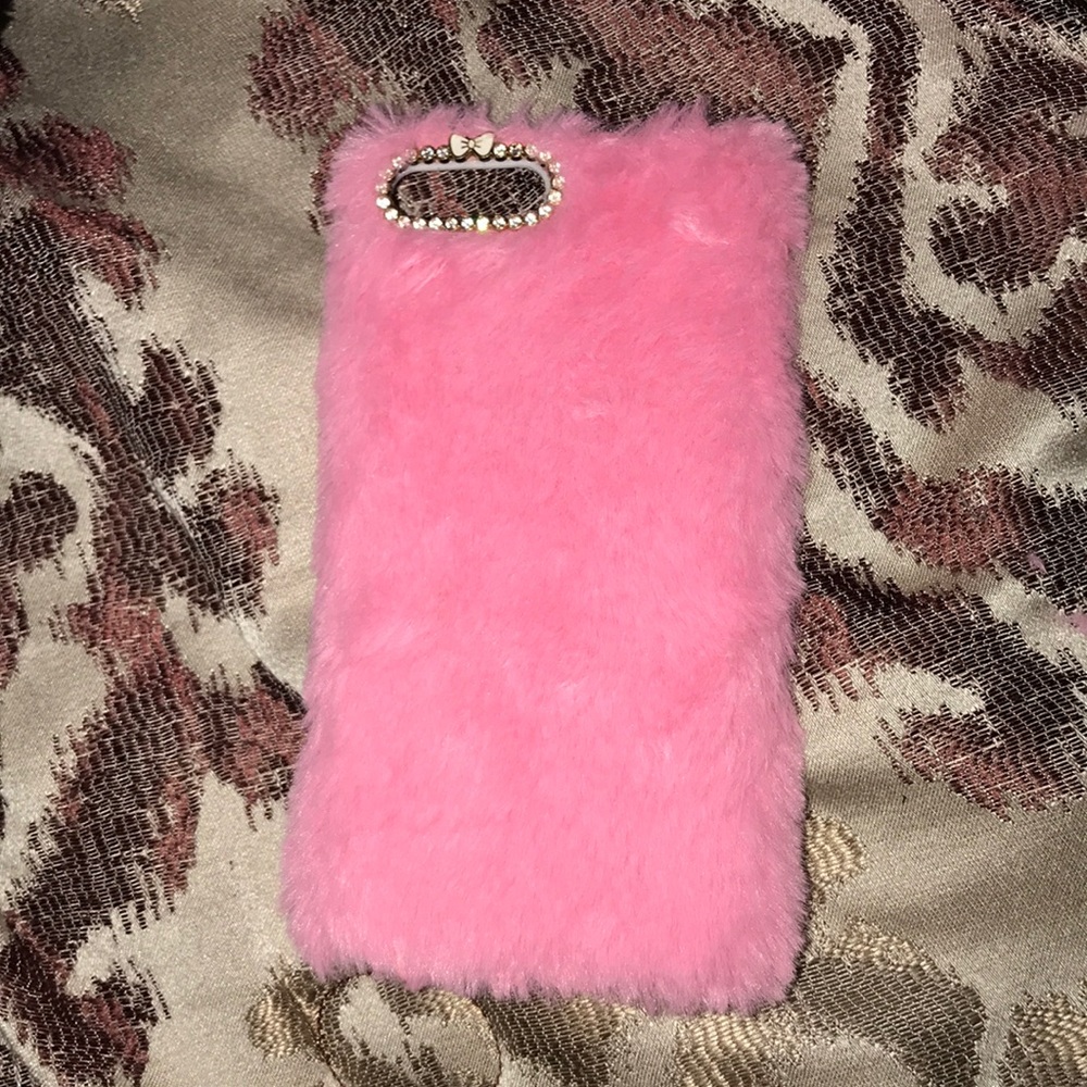 IPhone 7/8 Plus Pink Fuzzy Case